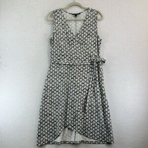 41 Hawthorn Wrap-Skirt Dress Sz L Black & White V-neck Belt Sleeveless EUC